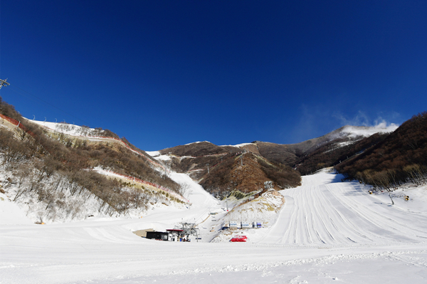 KK体育冬奥冷知识｜高山滑雪(图2)