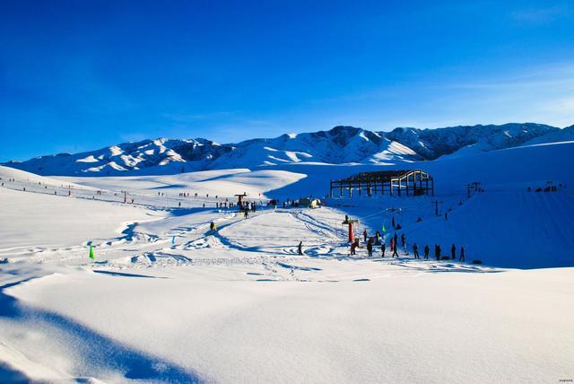 KK体育东北目前最大的滑雪场滑雪发烧友的终极殿堂必去清单之一(图4)