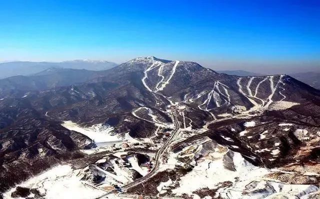 再不去滑雪冬天就要过去啦！国内10大滑雪胜地KK体育(图1)