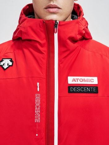 滑雪巅峰强强联合：DESCENTE X ATOMIC联名滑雪系列引领精准上道KK体育(图3)