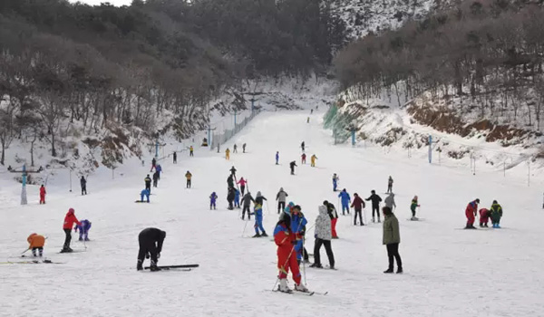 KK体育：国内最佳滑雪场地推荐